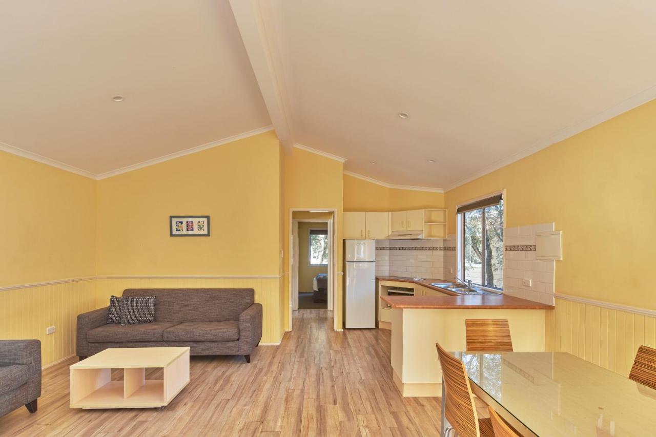 Nrma Sydney Lakeside Holiday Park Narrabeen Exterior photo