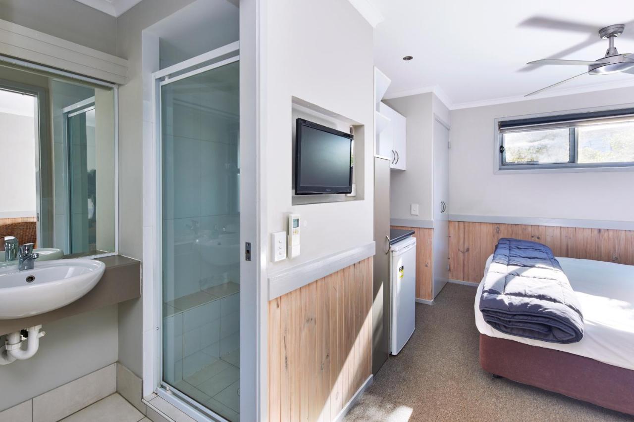 Nrma Sydney Lakeside Holiday Park Narrabeen Exterior photo