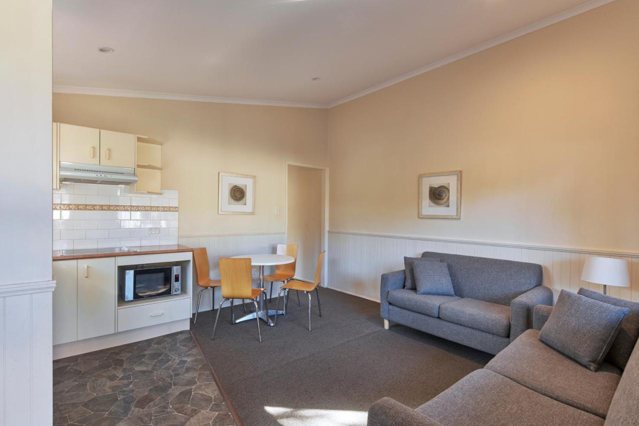 Nrma Sydney Lakeside Holiday Park Narrabeen Exterior photo